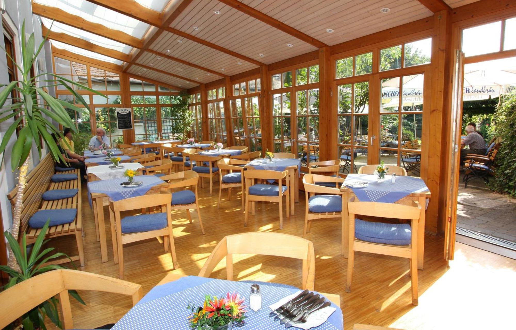 Karpfenhotel & Herrenhaus Im Gasthaus Sindel-Buckel Feuchtwangen Exterior photo